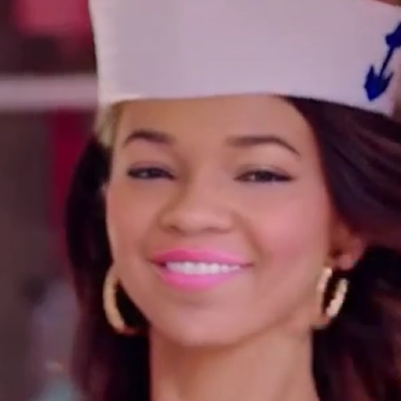 Meet your Posher, Sierra - Picture 1 of 1